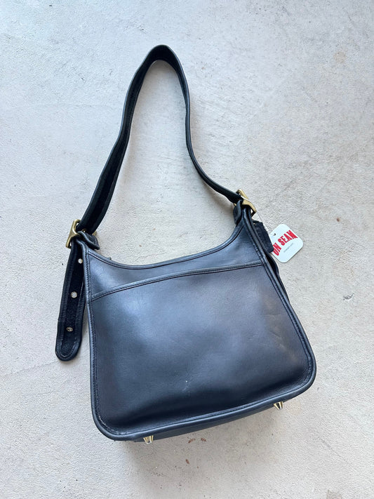 Authentic Vintage Coach Ergo Style Black Leather Shoulder Bag 9966