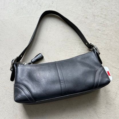 Authentic Vintage Y2K Coach Black Leather Baguette Shoulder Bag