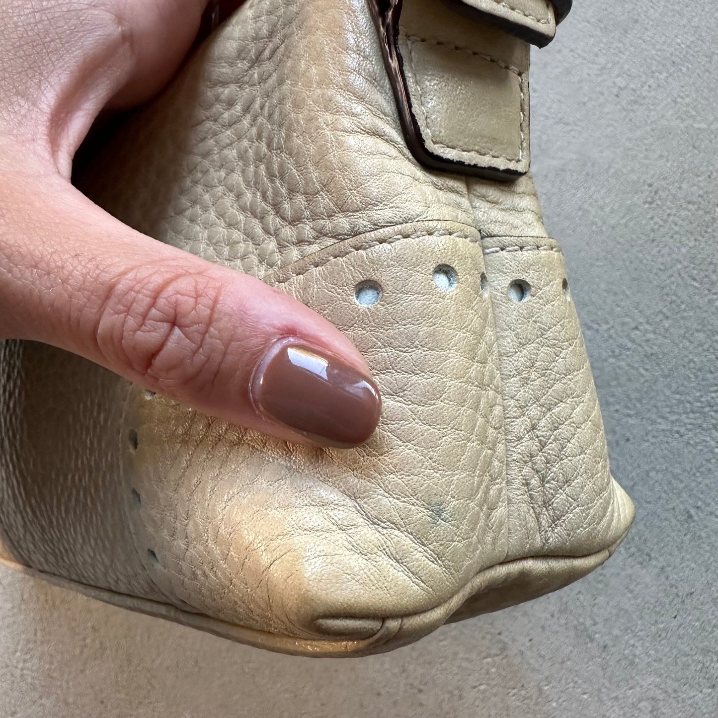Authentic Vintage Y2K Coach Tan Leather Baguette Shoulder Bag