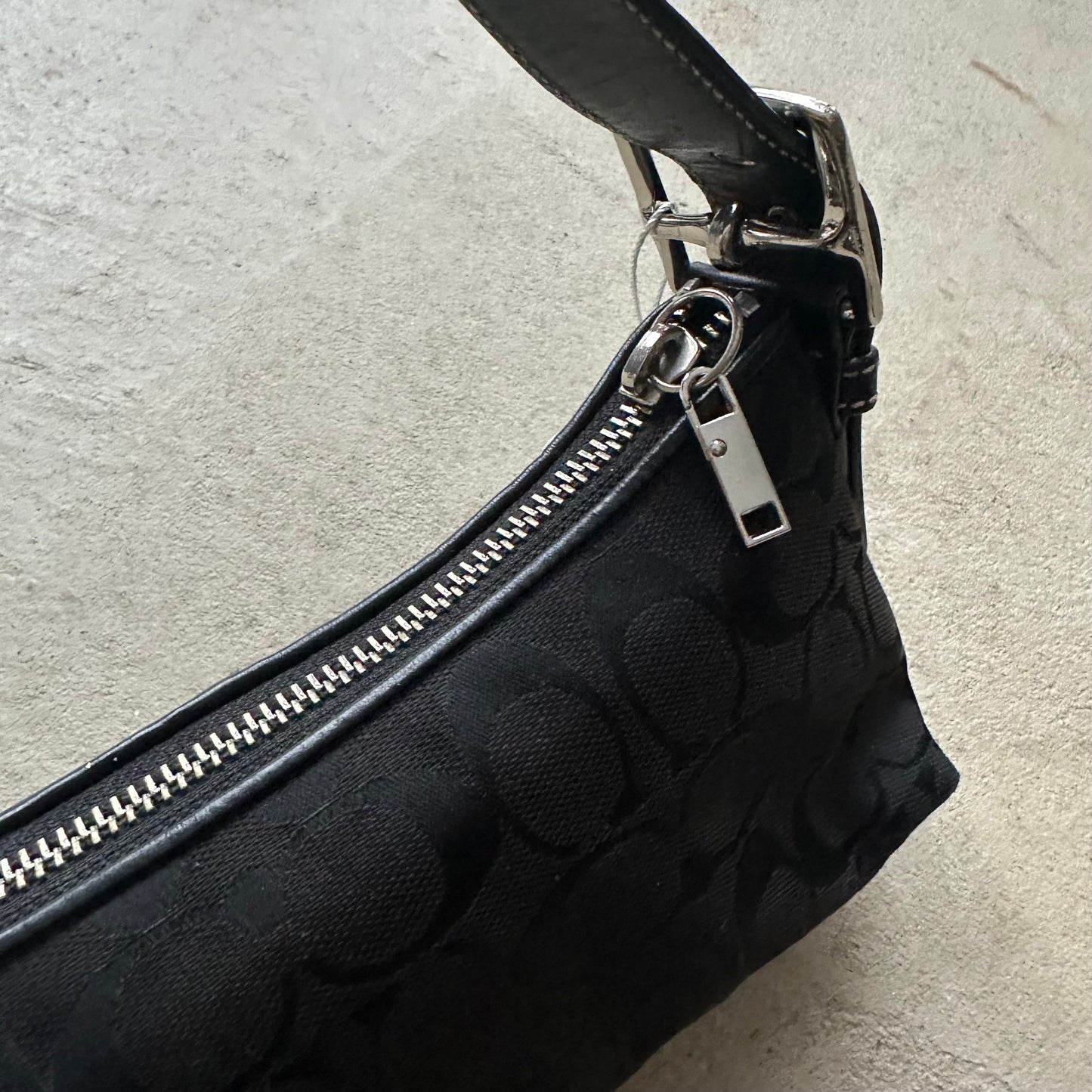 Authentic Vintage Y2K Coach Black Baguette Shoulder Bag