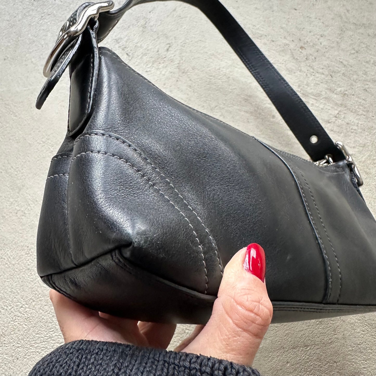 Authentic Vintage Y2K Coach Black Leather Baguette Shoulder Bag