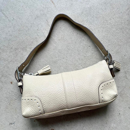 Authentic Vintage Y2K Coach Tan Leather Baguette Shoulder
Bag